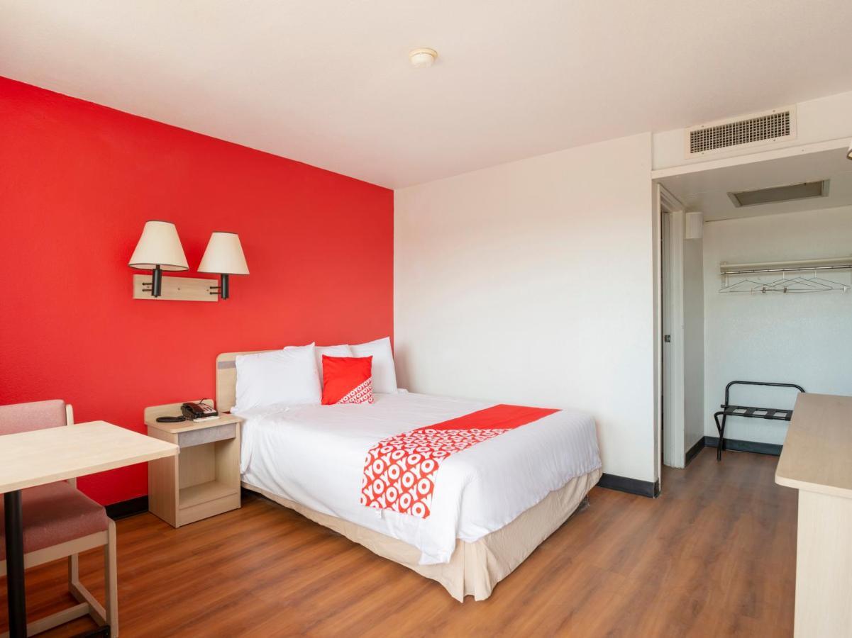 Oyo Hotel Willcox Bagian luar foto