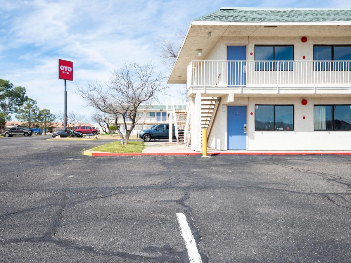 Oyo Hotel Willcox Bagian luar foto