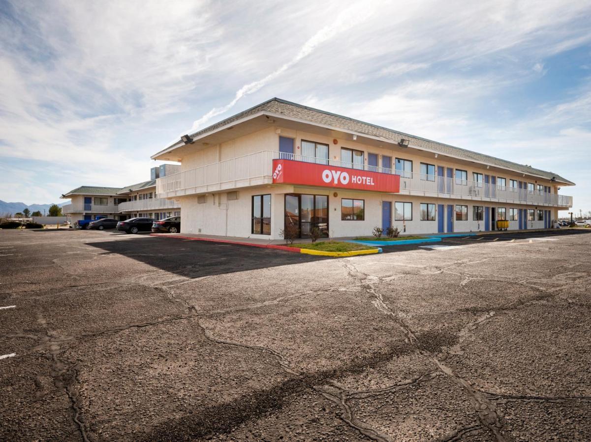 Oyo Hotel Willcox Bagian luar foto