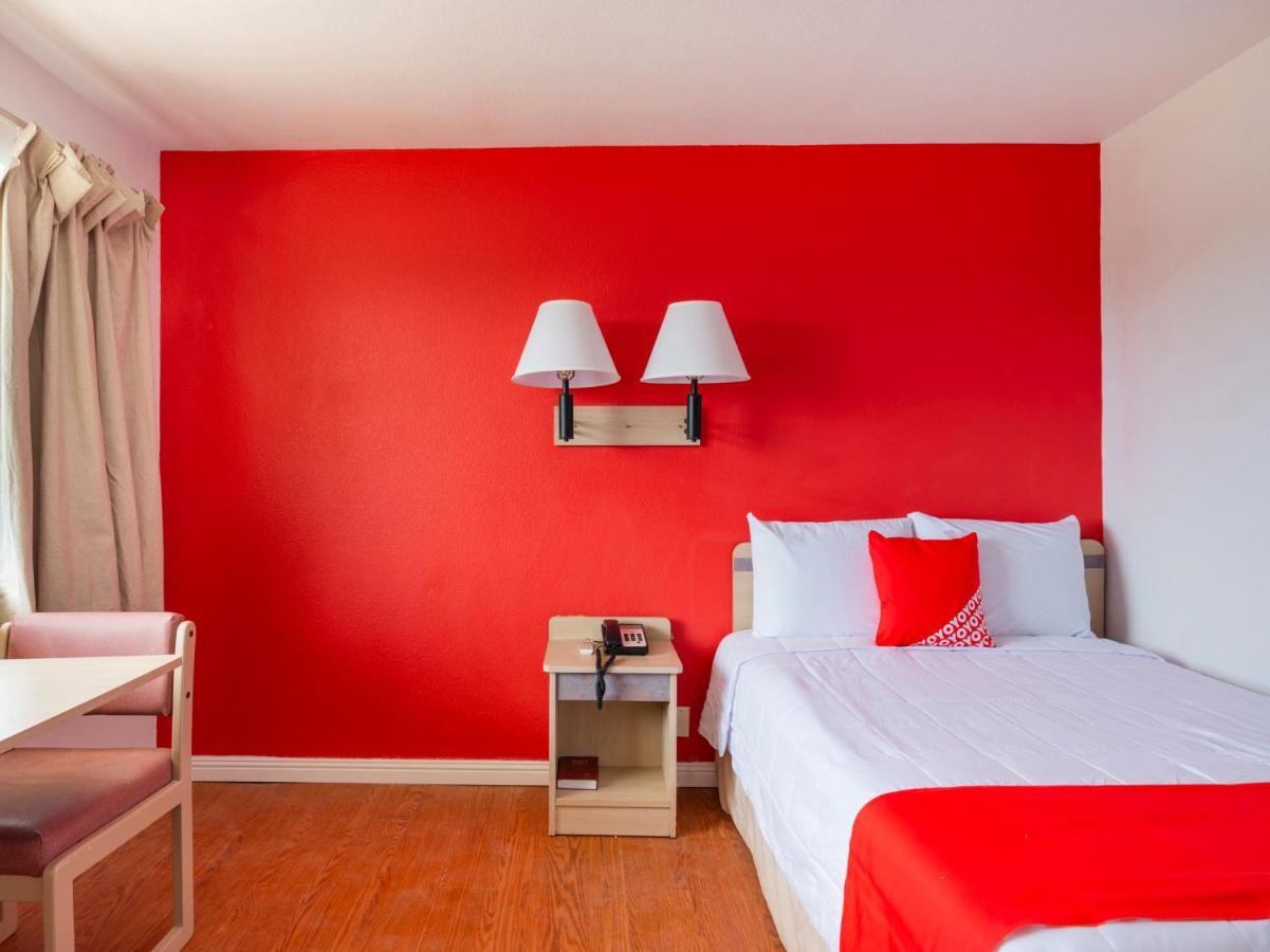 Oyo Hotel Willcox Bagian luar foto